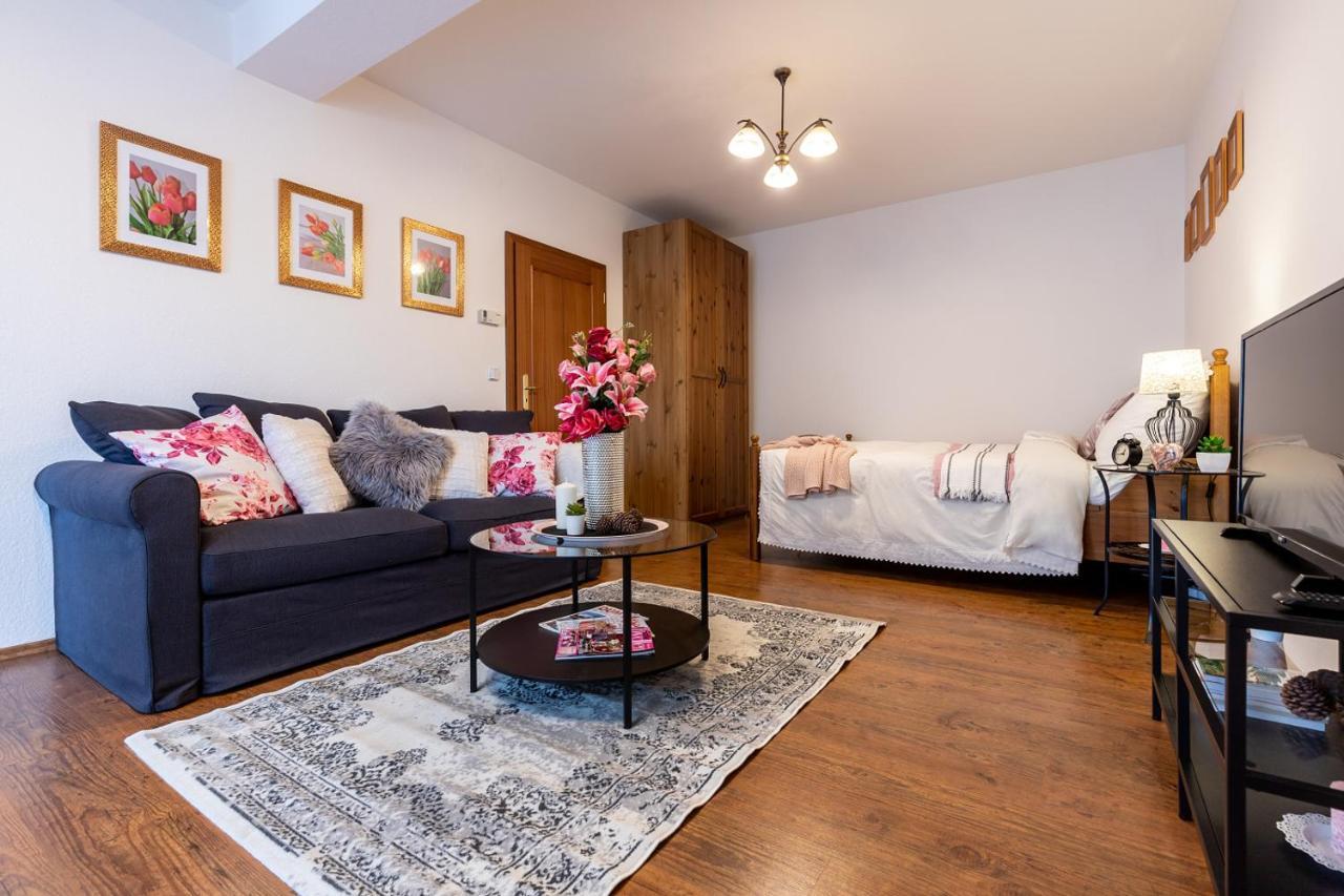 Apartman Dream V Mikulove - Jine Ubytovani Lednice Lejlighed Eksteriør billede